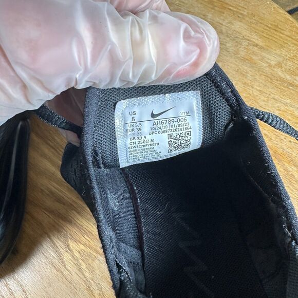 Nike Air Max 270 Women's Size 8 Black White Shoe Sneakers AH6789-006 - Picture 9 of 9